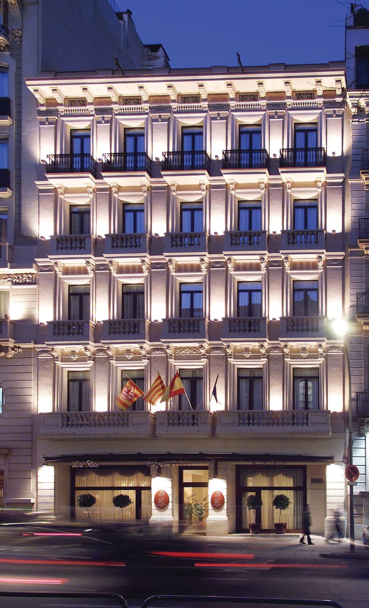 Hotel Roger De Lluria Barcelona Exterior foto